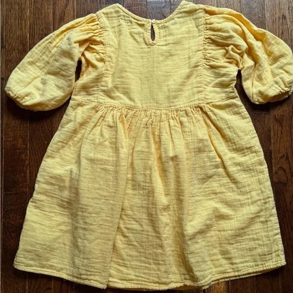 Yellow Girl’s Dress by Peek Nordstrom Size 10 Embroidered Flowers Floral Sequins - Picture 5 of 5
